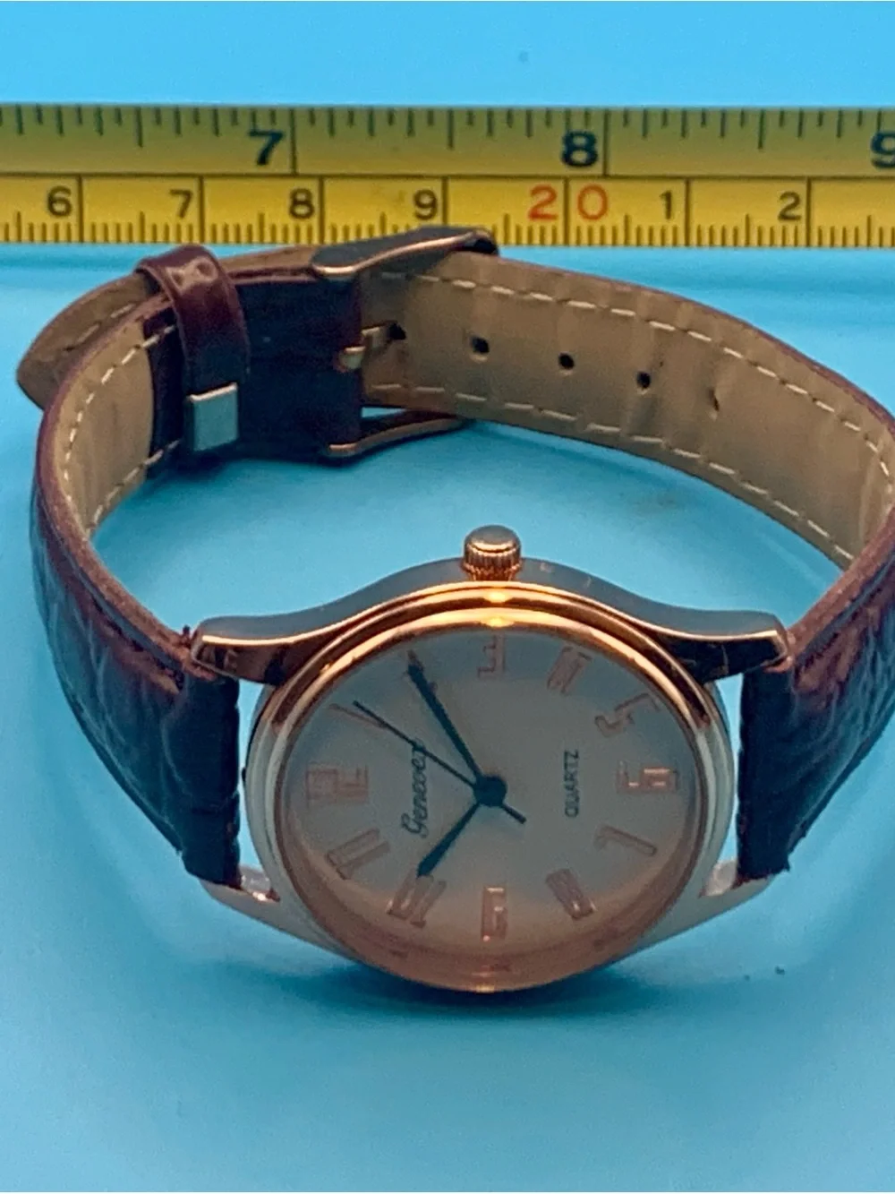 GENEVEX Women’s Fashion Quartz Wristwatch Japan Movt Works New Battery